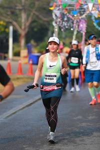 BIB: 41601
                            <button type="button" onclick="openModal(9902910)" class="btn btn-primary btn-sm float-right btn-popup" data-toggle="modal" data-target=".modal-high-quality">
                        <i class="fas fa-shopping-cart"></i> Add to Cart
                    </button>
                                            <button type="button" onclick="isThisMe(9902910, true)" class="btn btn-success btn-sm float-right btn-popup btn-isme hidden" data-toggle="tooltip" data-placement="bottom" title="นี่คือรูปของคุณใช่ไหม คลิกที่นี่เพื่อเอาเข้าอัลบั้ม">
                        <i class="fas fa-plus"></i> Add to album
                    </button>
                    <button type="button" onclick="isThisMe(9902910, false)" class="btn btn-warning btn-sm float-right btn-popup btn-isnotme hidden">
                        <i class="fas fa-ban"></i> Remove from album
                    </button>